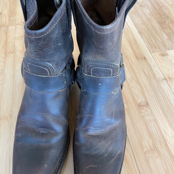 women frye boots (vintage) - Picture 9 of 16